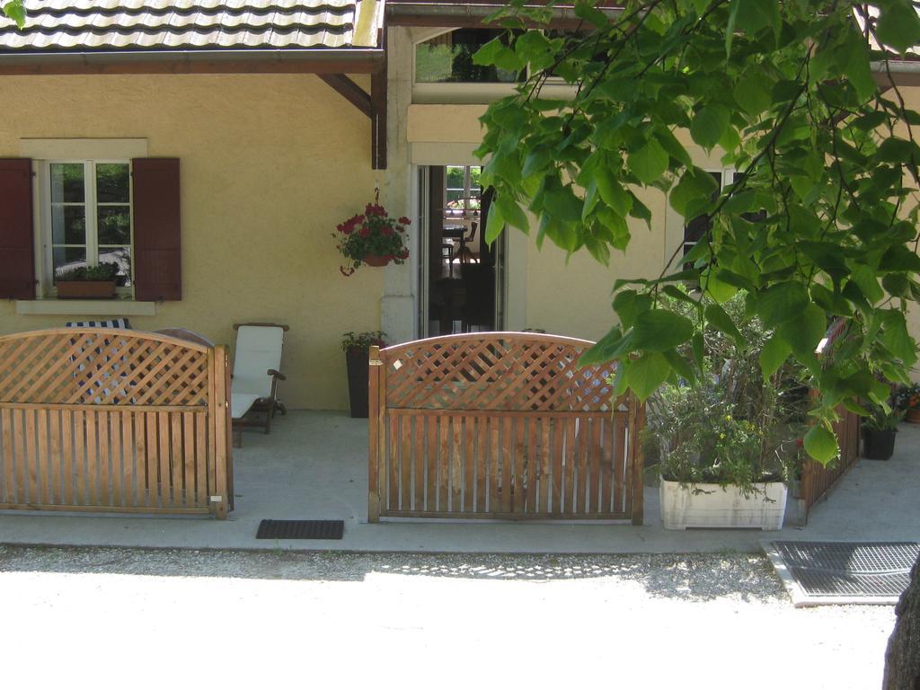 Bed & Breakfast Aux Enges Exterior foto