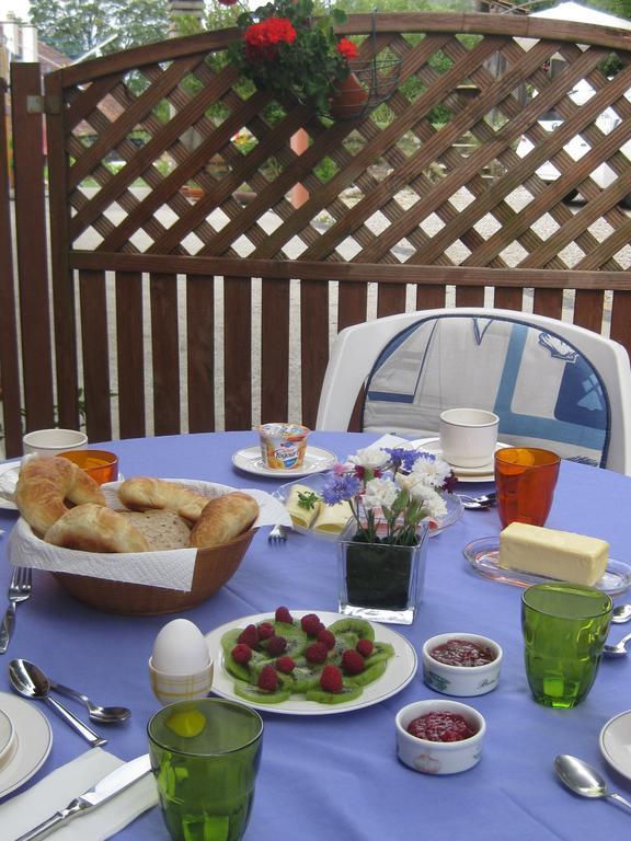 Bed & Breakfast Aux Enges Exterior foto